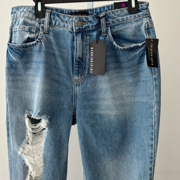 NWT Jeans 13 Cello Distressed Ripped Shredded Mom Y2K Grunge Festival Streetwear - Picture 9 of 14